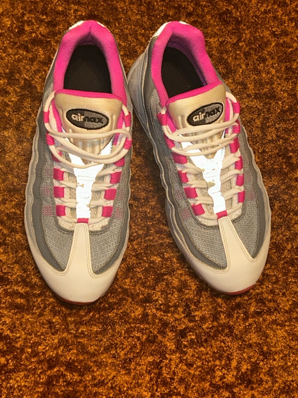 Nike Women's Gray and Pink Air Max Low-Top Sneakers
